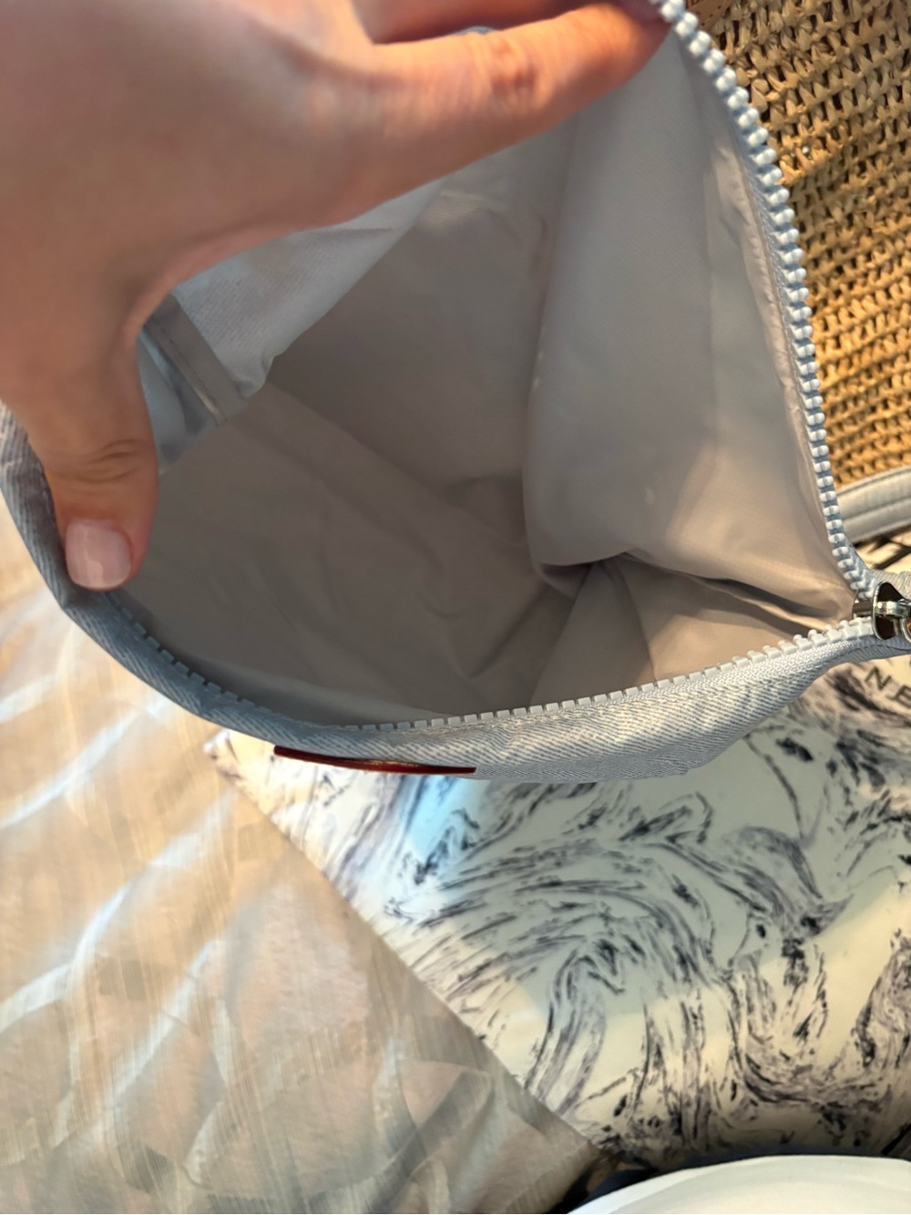 EUC MZ Wallace Raffia and chambray medium Tote - Picture 7 of 16